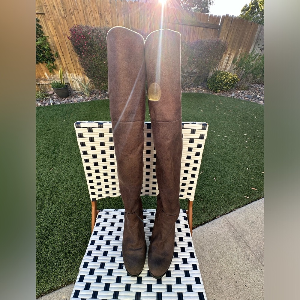 Hinge over the knee boots size 7